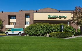 Quality Suites Lansing West